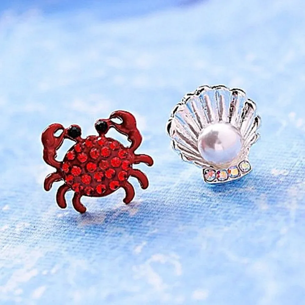 Crab & Pearl Clam Shell Asymmetrical Rhinestone Stud Earrings - Picture 1 of 4